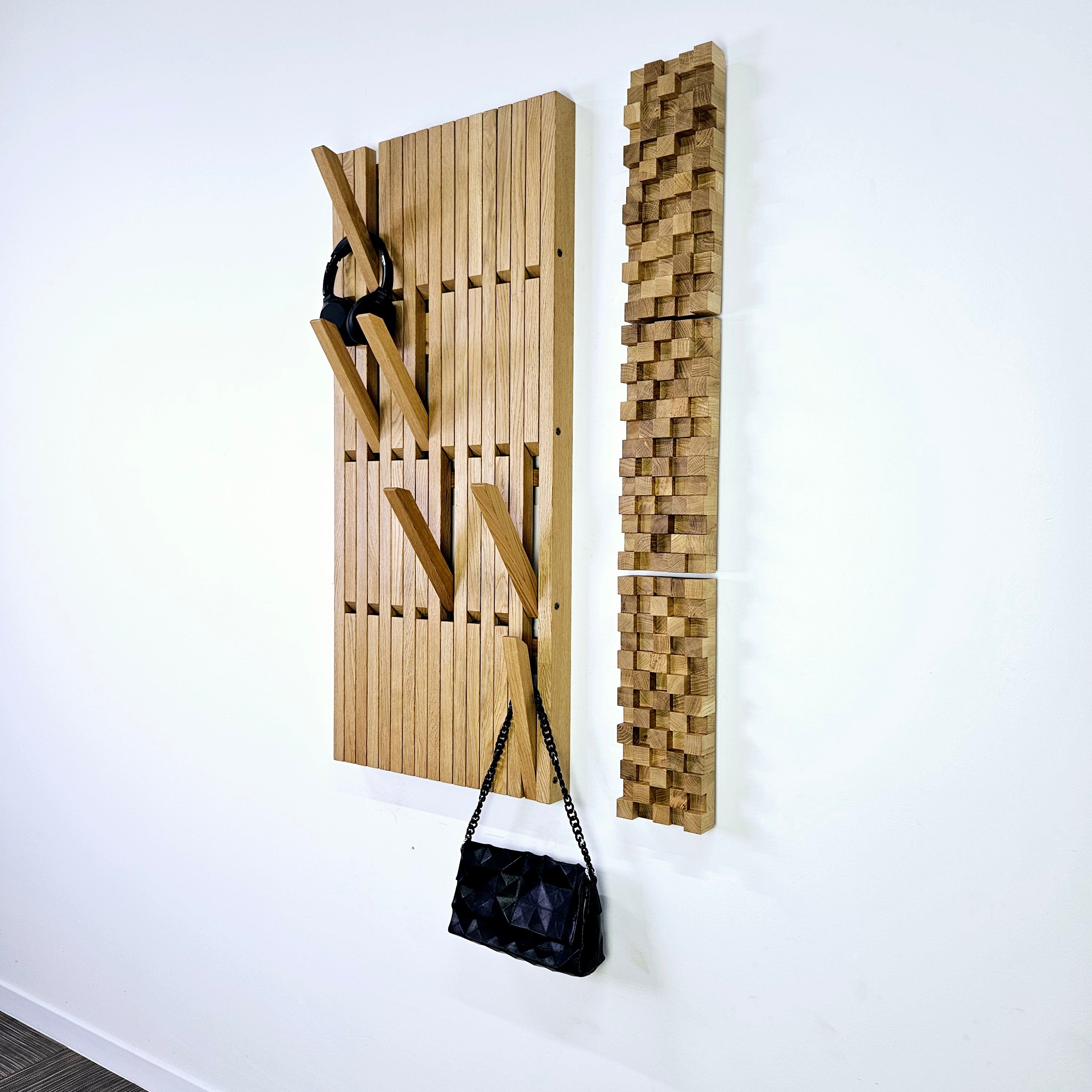 Wall Mounted Organizer. Oak +3D panel as a gift. promotional offers