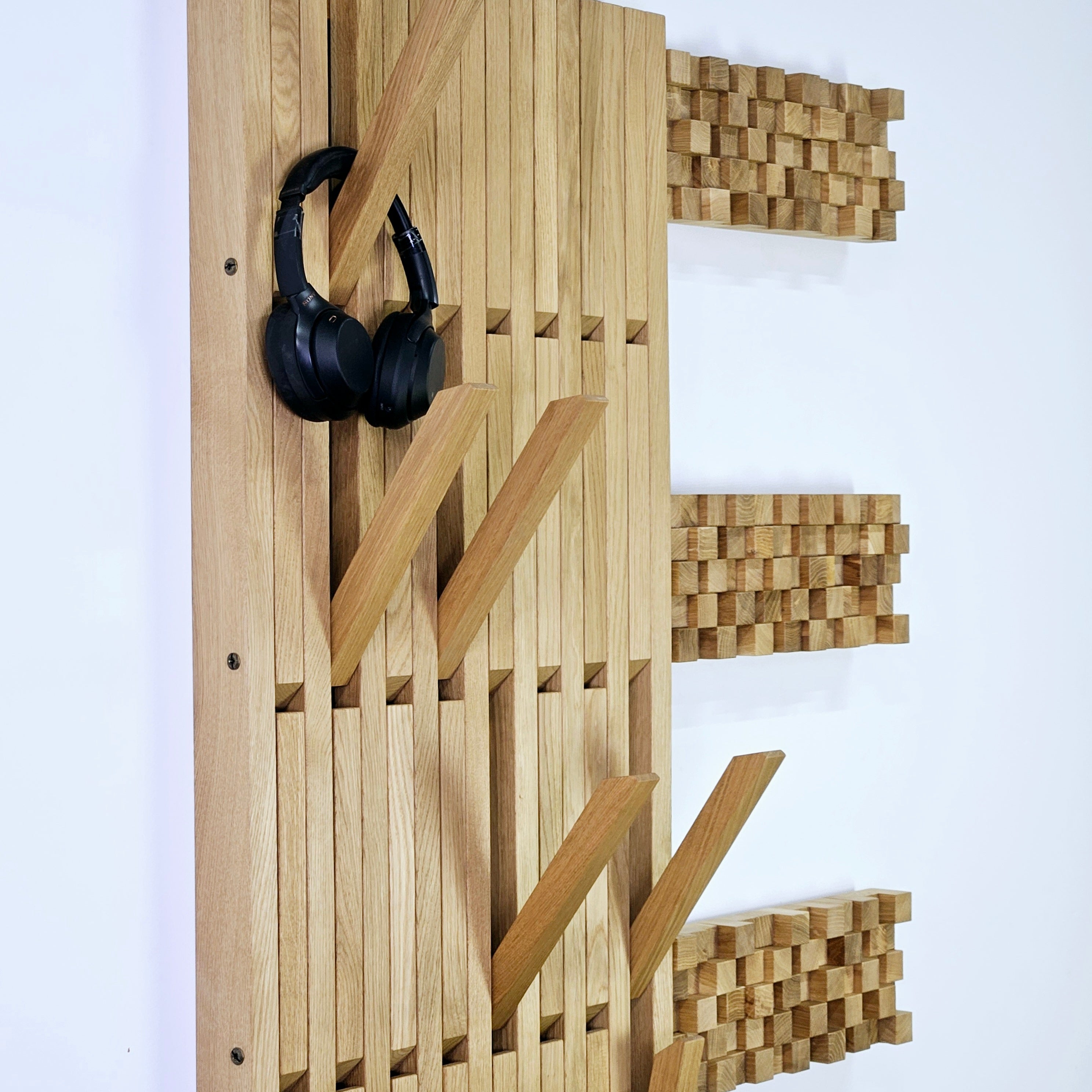 Wall Mounted Organizer. Oak +3D panel as a gift. promotional offers