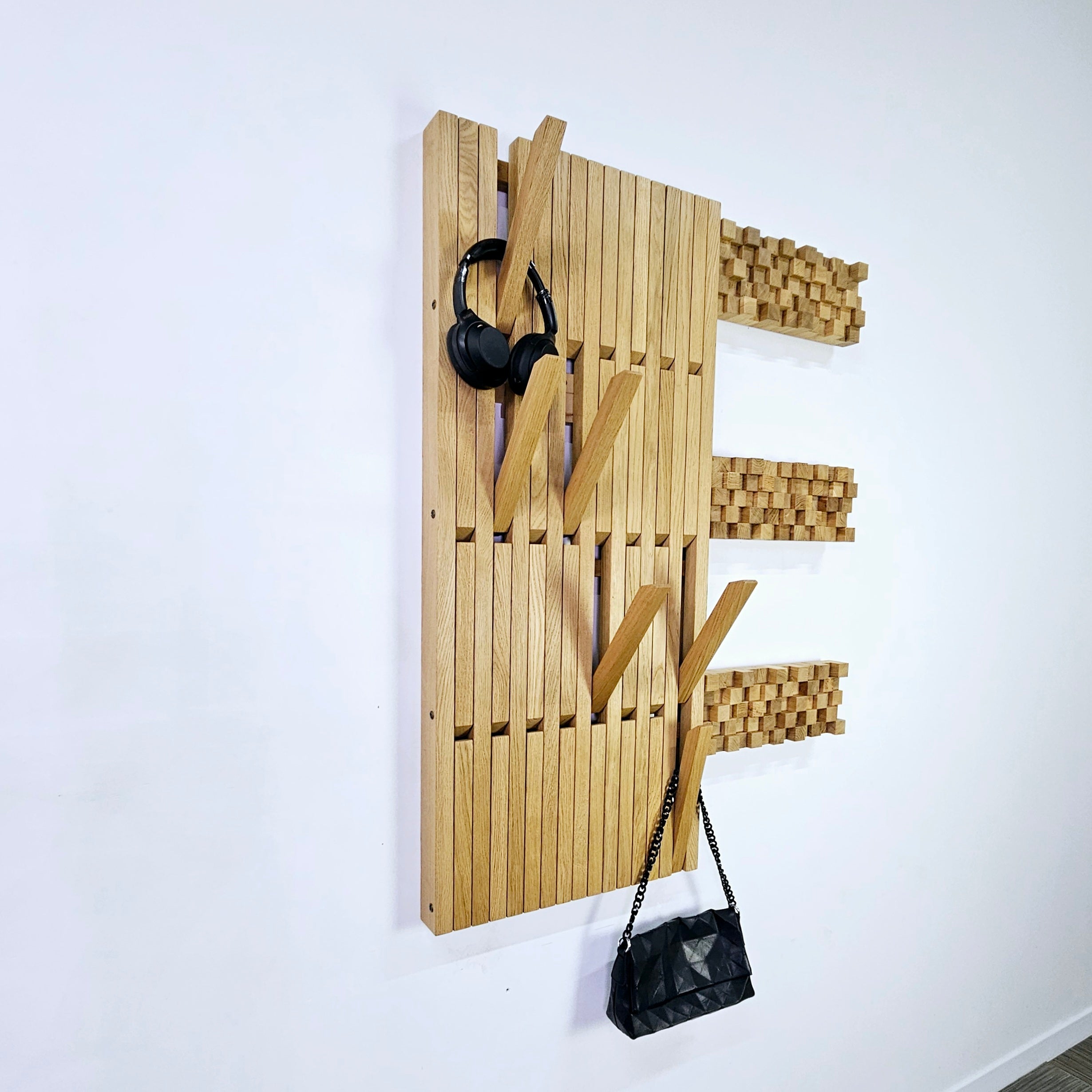 Wall Mounted Organizer. Oak +3D panel as a gift. promotional offers