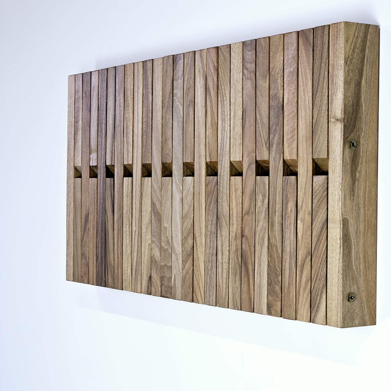 Wall-mounted organizer.Natural.Walnut.Exclusive