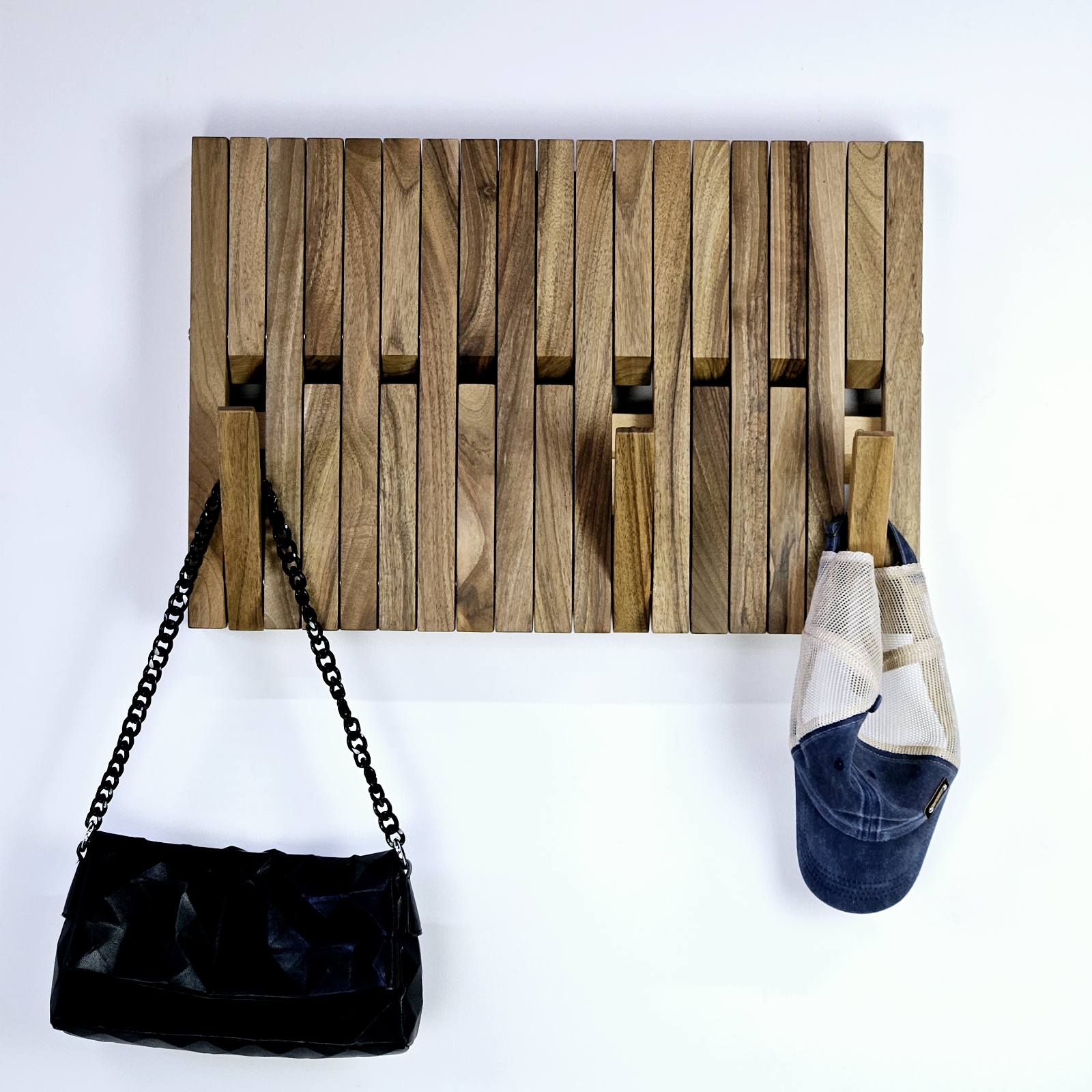 Wall-mounted organizer.Natural.Walnut.Exclusive