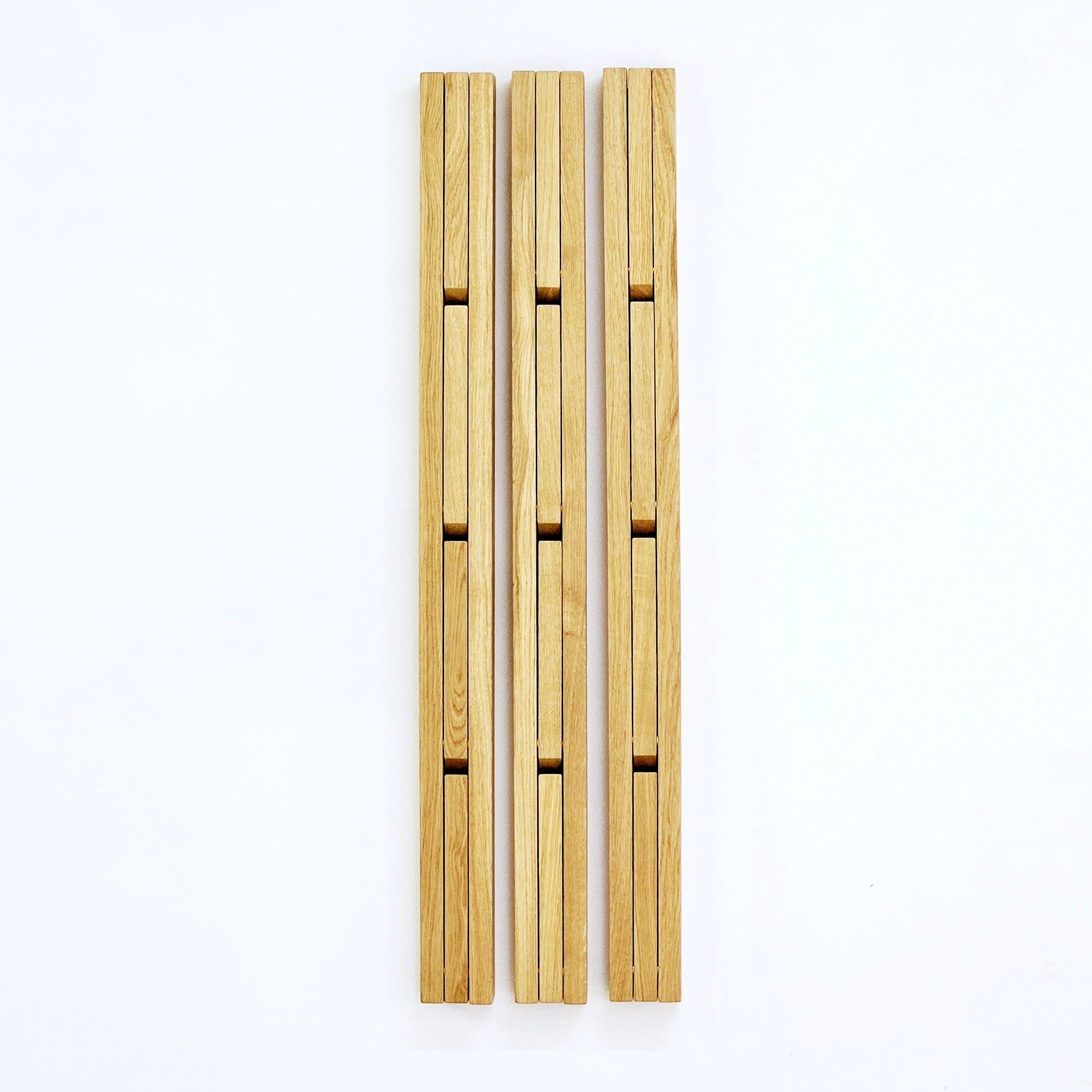 New.Wall - mounted organizer.natural oak. thin coat hanger