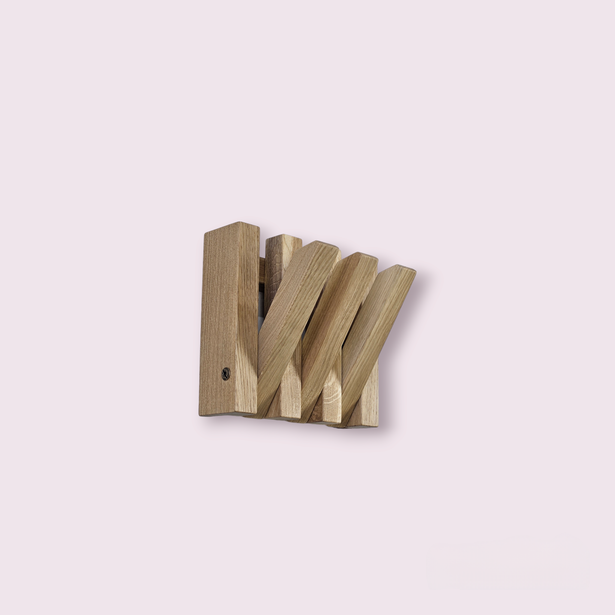 Wall-mounted organizer. natural oak. mini